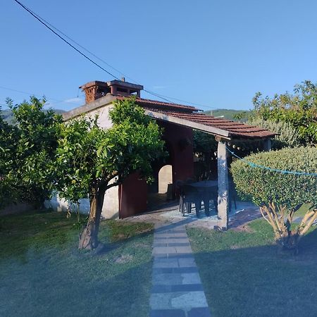 Вилла Casa De Valeria Томинио Экстерьер фото